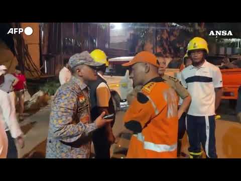 India: “8 operai sono morti nel crollo di un tunnel in costruzione”