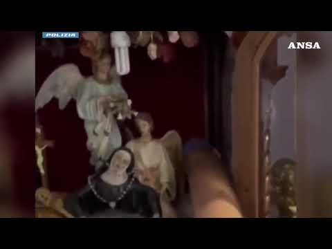 Cocaina in casa fra le statuette religiose, un arresto a Milano