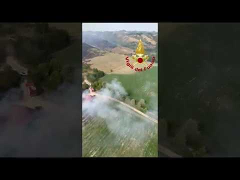 Maxi incendio a Certaldo, fiamme anche vicino ad un resort