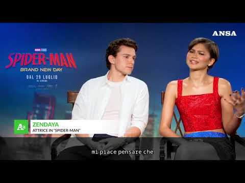 Tom Holland e Zendaya presentano “Spider-Man”
