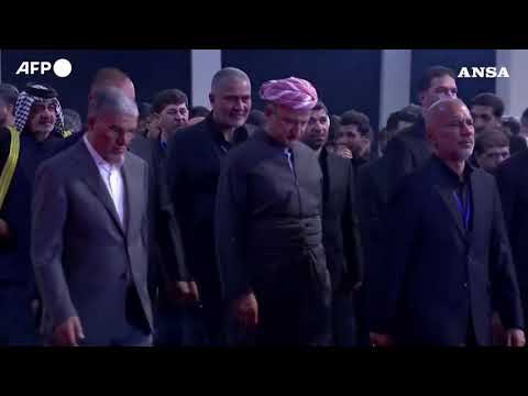 Esposte a Teheran bare di Khamenei e famiglia: “Lo vendicheremo”