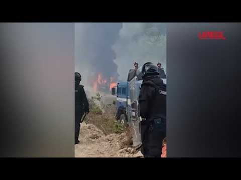 No Tav, disordini in Valsusa: fiamme nel cantiere di Chiomonte