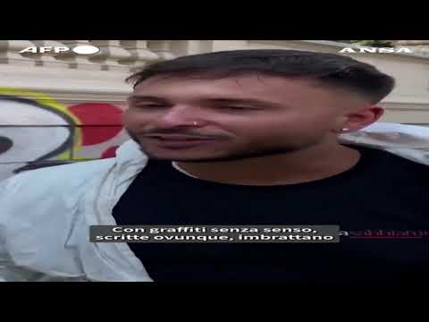 La battaglia di Valerio contro i graffiti a Roma: “Rovinano la città, servono pene più severe”