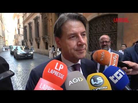 «Perso identità? Lui diceva che Draghi era grillino»: la replica di Conte a Grillo