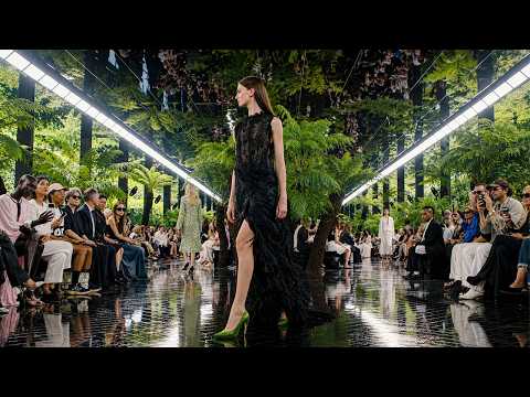 Christian Dior | Haute Couture Fall Winter 2026/2027 | Paris
