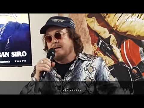 Zucchero: “Andare a far concerti negli stadi oggi è più facile”