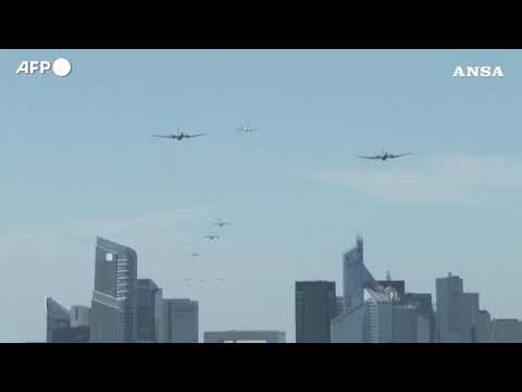 Parigi si prepara alla parata aerea per la Festa nazionale del 14 luglio