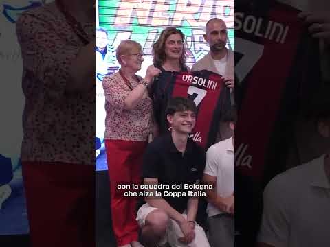 Creatività e Passione Rossoblù: Le Vetrine Più Belle di Bologna Premiate da Confcommercio Ascom e