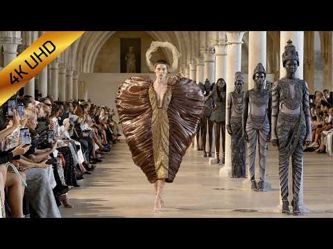 Rahul Mishra | Haute Couture Fall Winter 2026/2027 | Paris