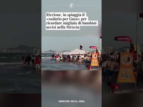 Riccione, il “sudario per Gaza” per ricordare migliaia di bambini uccisi nella Striscia