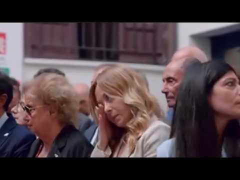 Meloni si commuove davanti ai resti della Croma di Giovanni Falcone