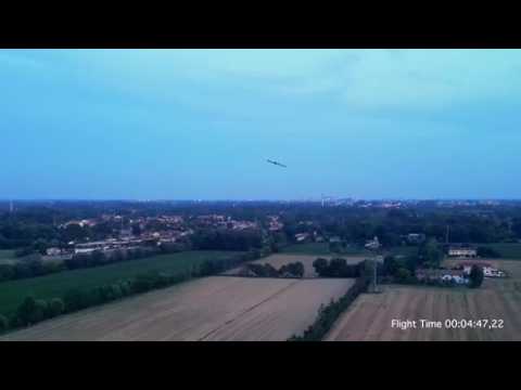 Il record del drone a energia solare: volo di 24 ore per 900 chilometri