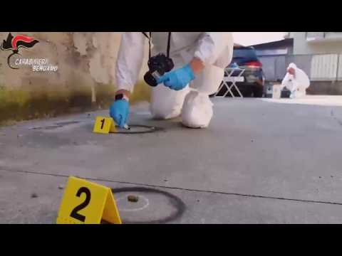 I carabinieri nel covo dei rapinatori a Orzinuovi: il video