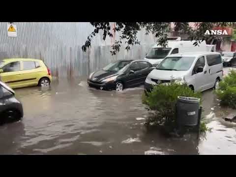 Maltempo, prorogata l’allerta meteo per temporali in Campania