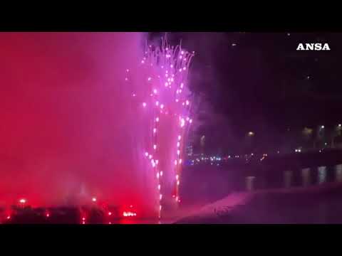 Parte la festa per i 100 anni del Napoli, lo spettacolo dei fuochi sul lungomare