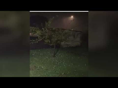 Grandine come palle da bigliardo: il video della tempesta a Canonica d’Adda