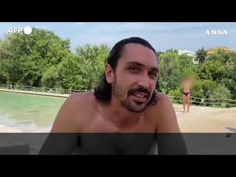 Caldo a Roma, un po’ di sollievo per i “bagnanti” di Parco Tiberis