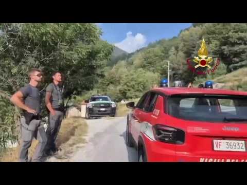 Incendi in Piemonte, l’intervento dell’elicottero dei Vigili del fuoco