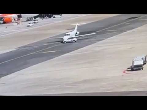Il video dell’incidente a Linate: un veicolo di servizio urta un jet privato, la dinamica dell’im…