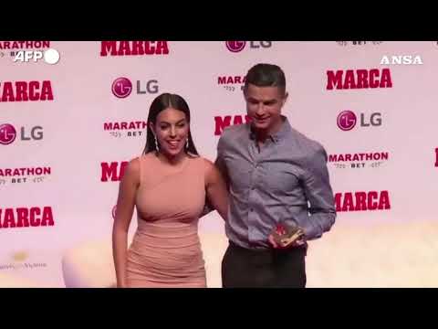 Cristiano Ronaldo e Georgina Rodríguez si sono sposati in Portogallo
