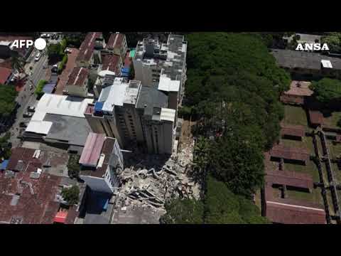 La distruzione del terremoto in Colombia vista dall’alto a Cali