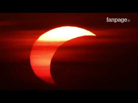 L’eclissi di Sole oscura i cieli d’Italia il 12 agosto 2026: il video dalle Grotte di Nerone