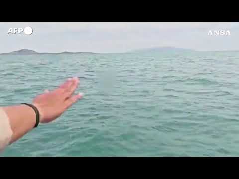 Thailandia, famiglia francese salvata dopo 16 ore alla deriva al largo di un’isola