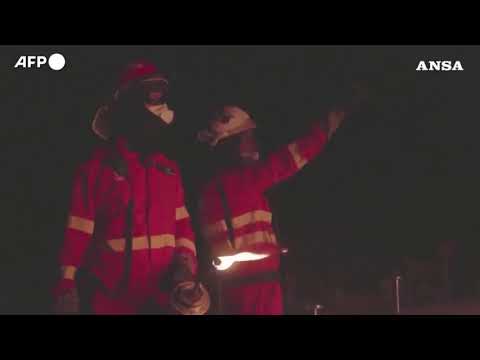 Incendio in Spagna, bruciati 15mila ettari: evacuati oltre mille residenti