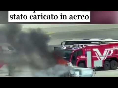 A fuoco a Malpensa un container di bagagli: «Probabile causa una batteria al litio»