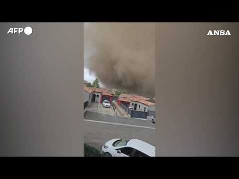 Francia, violento tornado colpisce abitazioni a Pomas