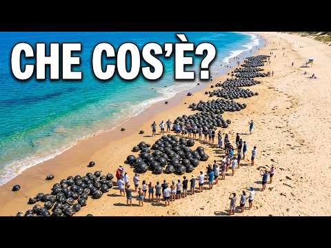 Misteriose sfere metalliche ritrovate su una spiaggia australiana