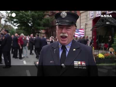 11 settembre, la commemorazione dei vigili del fuoco di New York