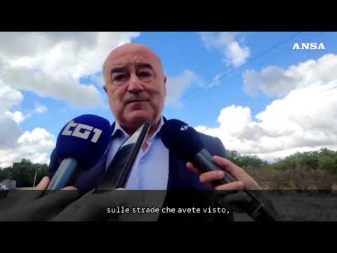 Famiglia nel bosco, sindaco di Palmoli: “Strade disastrate per andare a scuola”