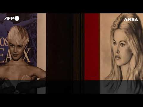 In mostra prima dell’asta a Parigi gli oggetti personali di Brigitte Bardot