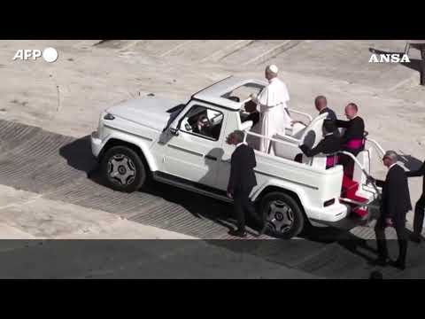 Il Papa: “Non delegare ad algoritmi scelte che spettano a coscienza umana”