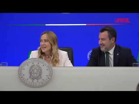 Meloni: «L’incontro di Salvini con l’ambasciatore russo si è tenuto per le aziende italiane che o…