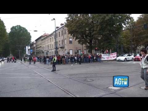 Vannacci a Torino, presidio antifascista davanti all’hotel del convegno sulla sicurezza, «Non è g…