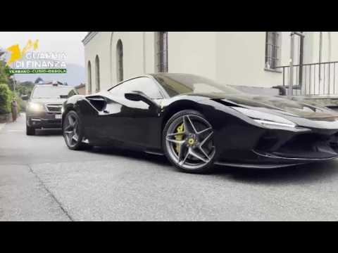 Verbania la Finanza sequestra una Ferrari, Rolex e 346 mila euro a due fratelli. Sono accusati di…